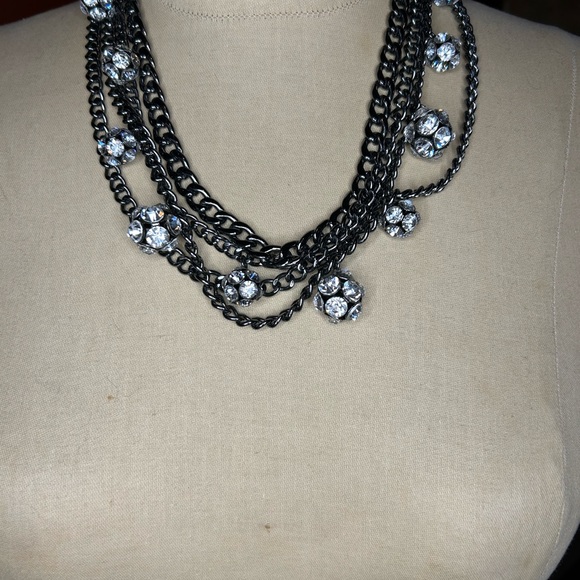 Black hematite and rhinestone necklace- Premier Designs Jewelry - Picture 1 of 5